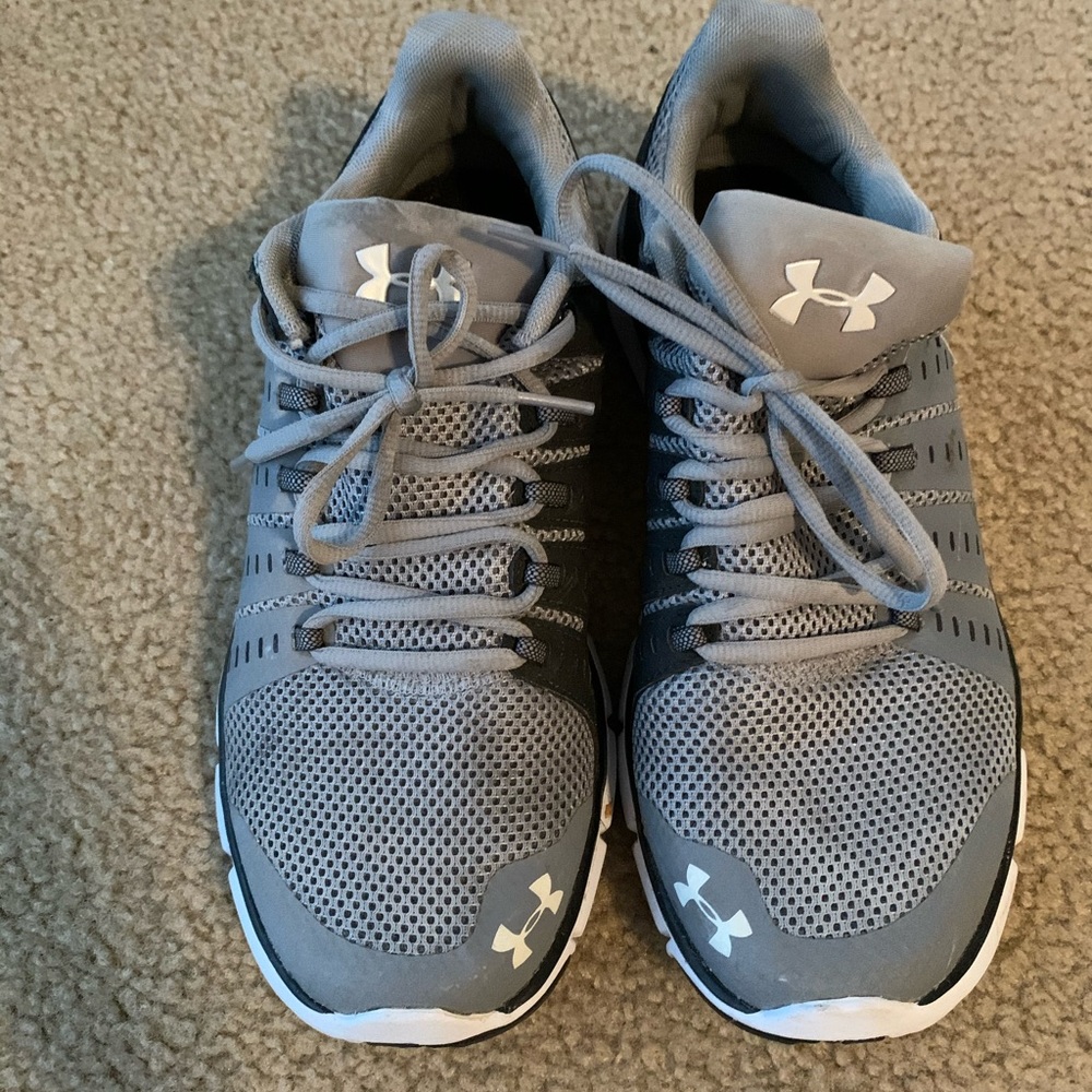 Men’s under armour. Great condition worn once